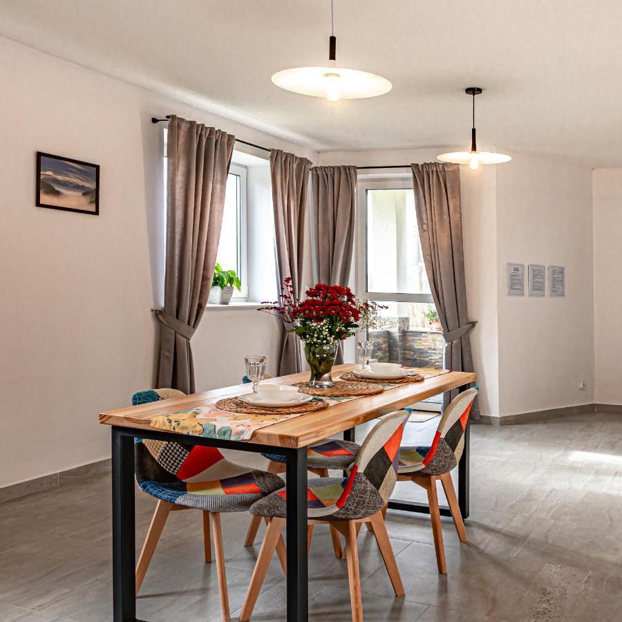 Velo Apartamenty Чорштын Экстерьер фото